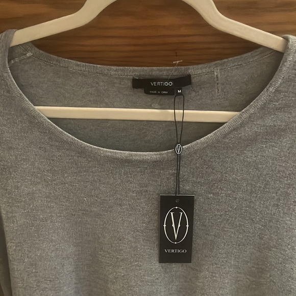 Vertigo Womens Short Sleeve Sweater - Picture 7 of 12